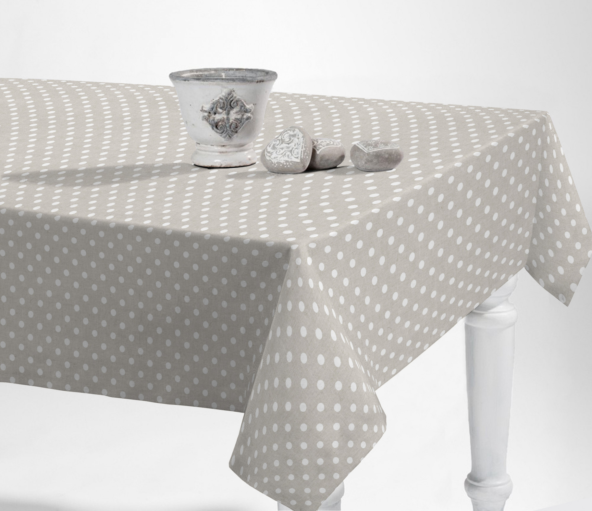 gecoat-tafeltextiel-dots-beige