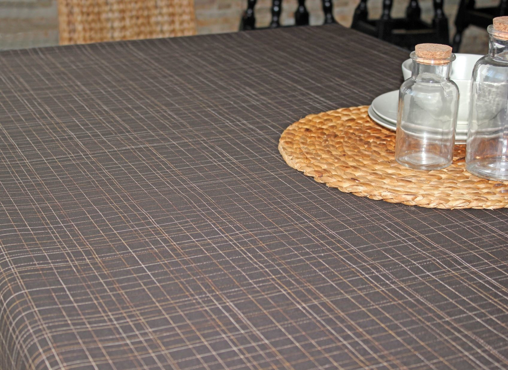 gecoat-tafeltextiel-liso-marron